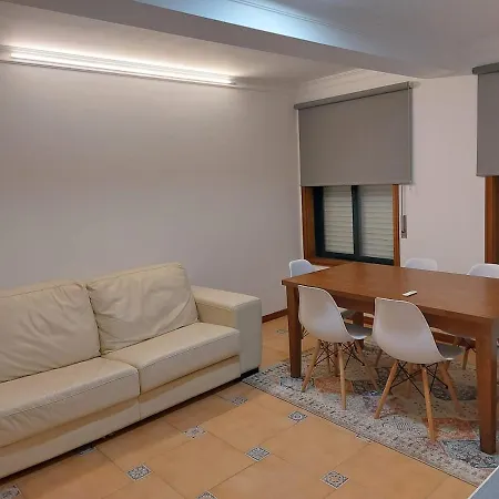 Atlantic House 2 アパート *